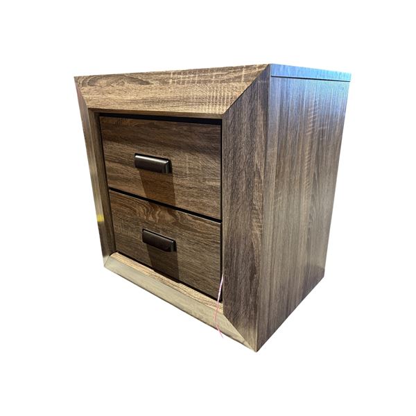 New - Set of 2 Chester Cream Oak nightstand (with legs)