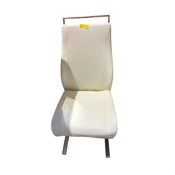 Set of 4 White Dining Chairs