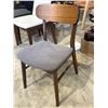 Image 2 : Moe's Contemporary Upholstered Dining Chair