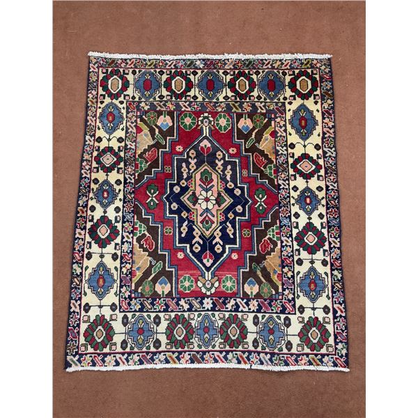 Geometric map Vegetables dye 100% Authentic Hand Knotted Wool Persian Rug Handmade in Iran (3.6' Ã[x