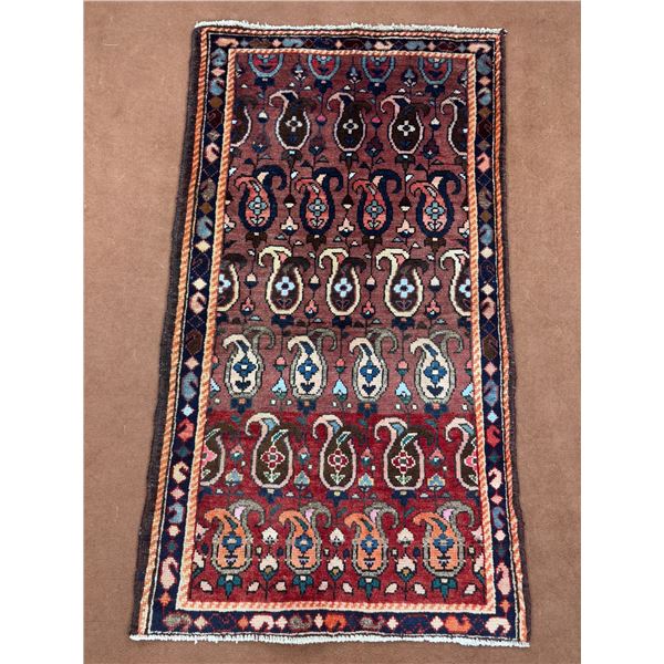 100% Authentic Hand Knotted Wool Persian Rug Handmade in Iran (4.6' Ã— 2.5'  ft 136Ã[x=#821
