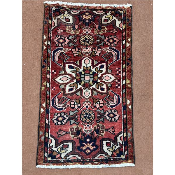 100% Authentic Hand Knotted Wool Persian Rug Handmade in Iran (3' Ã— 1.9 ' f 89 Ã—