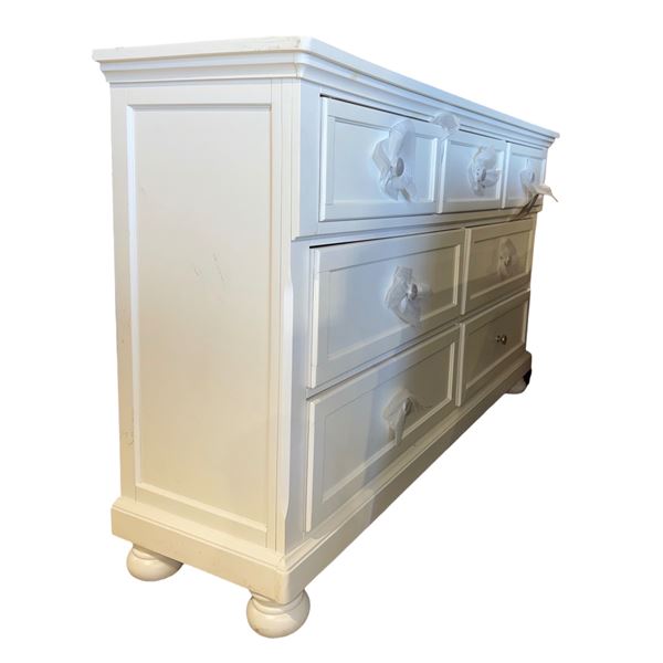 BNIB - 7 drawer dresser