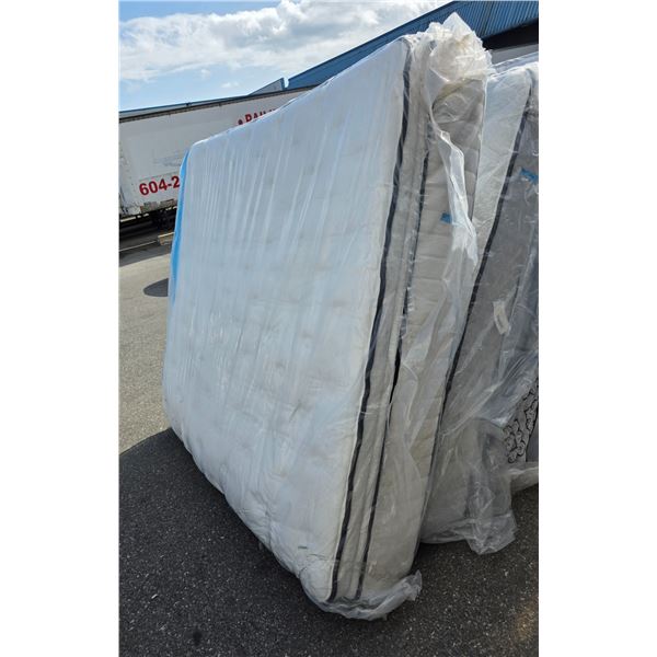 King size Pillow Top Mattress THIS LOT IS LOCATED AT 2635 LILLOOET ST, VANCOUVER BC