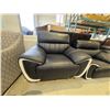 Image 3 : Mazarian Modern Italian-Style Black Club Chair - Flared Two-Tone Silhouette