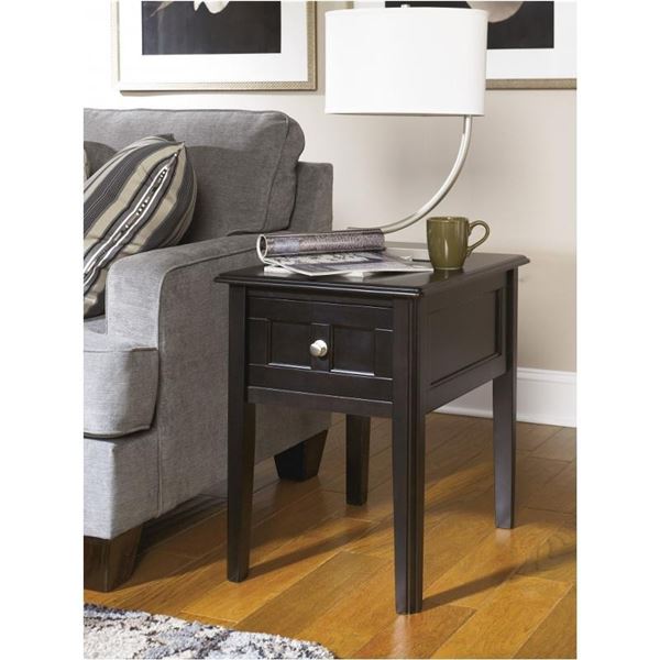 BNIB - Signature Design by Ashley - Henning Chairside End Table, H24" x W18" x D24"