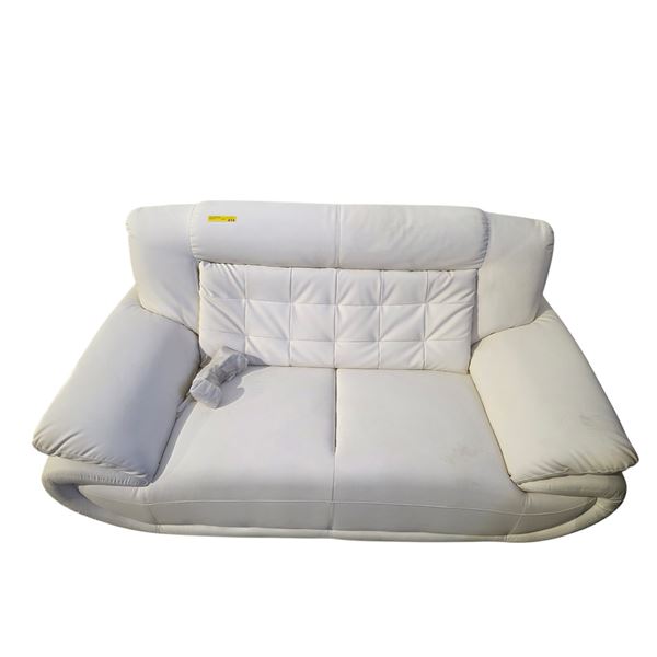 Modern White Leather Loveseat – Sleek Contemporary Profile with Quilted Back Detail