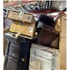Image 2 : Group of assorted furniture parts