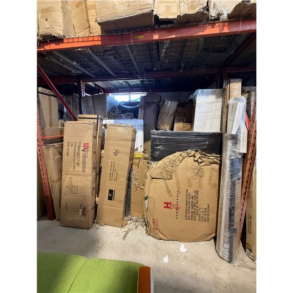 Large lot of assorted furniture & parts