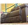 Image 4 : Quality Top-Grain Leather Match Dual Power Reclining Living Room Sofa