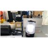Image 7 : GROUP OF ASSORTED OFFICE ITEMS- PAPER SHREDDER, BACK-UPS 600, WIRELESS KEYBOARD,