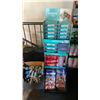 Image 4 : LARGE GROUP OF ASSORTED ITEMS- SISTEMA FOOD CONTAINERS, WATER BOTTLES, PENS, MARKERS