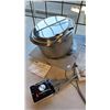 Image 2 : HATCO HWB-11QTD BUILT-IN 11-QUART ROUND DROP-IN SOUP WARMER