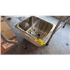 Image 1 : FRANKE COMMERCIAL-GRADE SINK 18" X 16"