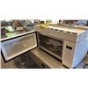 Image 3 : WHIRLPOOL 2.0 CU. FT. OVER-THE-RANGE MICROWAVE-HOOD COMBO MODEL: GMH3204XVQ-1