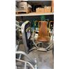 Image 1 : LIFE FITNESS CHEST PRESS STATION