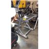 Image 1 : LIFE FITNESS HANDLE RACK