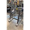 Image 1 : LIFE FITNESS HANDLE RACK