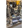 Image 1 : LIFE FITNESS OLYMPIC DECLINE BENCH PRESS STATION