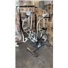 Image 1 : KEISER M3I TOTAL BODY TRAINER COMMERCIAL-GRADE HIGH-INTENSITY INDOOR SPIN BIKE
