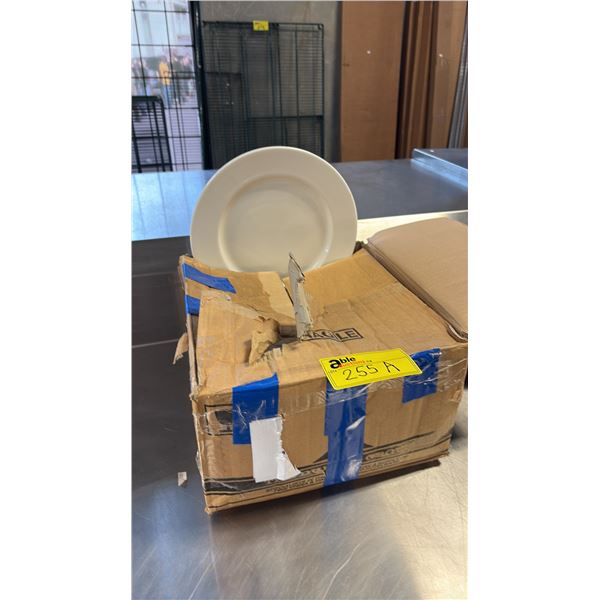 4 BOXES OF DINNER PLATES