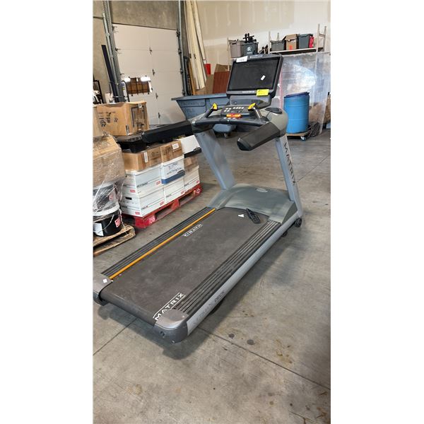 MATRIX TREADMILL