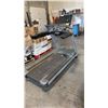 Image 1 : MATRIX TREADMILL