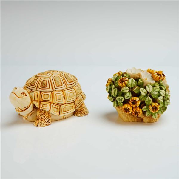 2pc Harmony Kingdom Box Figurines, Gardenia & One Step Ahead