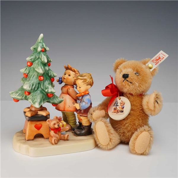 Steiff and Goebel Hummel Wonder of Christmas Figurine and Teddy Bear Set, 1998