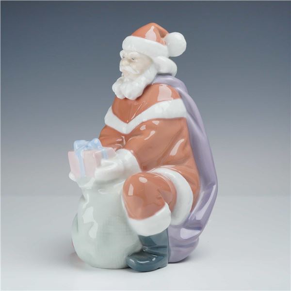 Lladro Porcelain Figurine A Gift From Santa 01006575