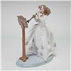 Image 1 : Lladro Springtime Recital Porcelain Figurine Model 6319