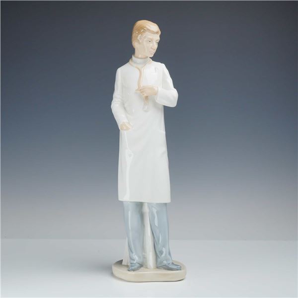 Nao by Lladro Porcelain Figurine Male Doctor
