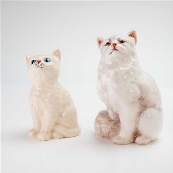 2pc Royal Doulton Seated Persian Cat and Kitten Figurines