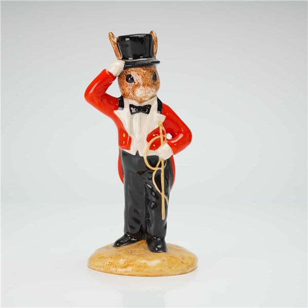 Royal Doulton Bunnykins Figurine, Ringmaster DB165