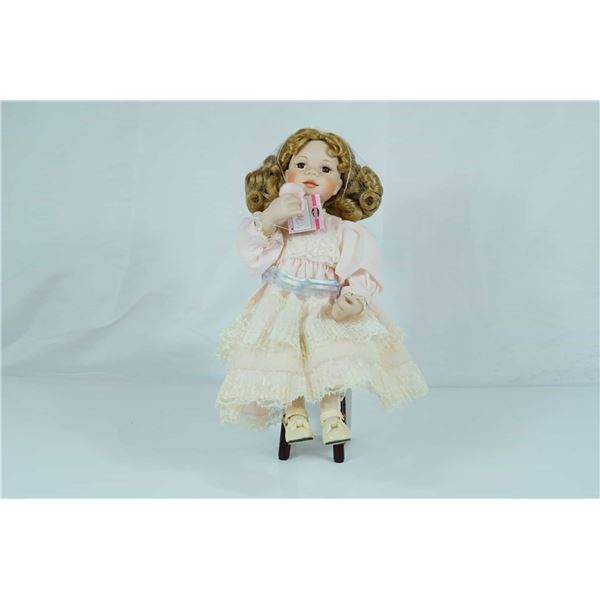 Ashton-Drake Galleries Melissa Doll, Approx. 15 Inches