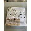 Image 6 : NEW 3PC RUSTIC WALL DECOR, NEW 8.5 WALL MOUNTED MIRROR AND NEW 14 INCH MODERN CLOCK