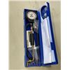 Image 1 : NEW SCHRADER MICHELIN TIRE PRESSURE GAUGE 10-170 PSI W/ TIRE DEPTH