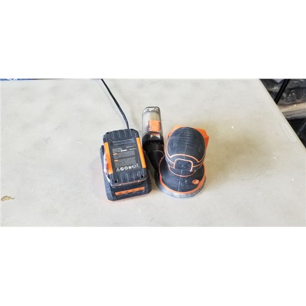 TACKLIFE PALM SANDER W/ FILTER, BATTERY, AND CHARGER