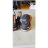 Image 2 : TACKLIFE PALM SANDER W/ FILTER, BATTERY, AND CHARGER