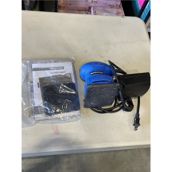 MASTERCRAFT 1/4 SHEET SANDER W/ NEW PAD