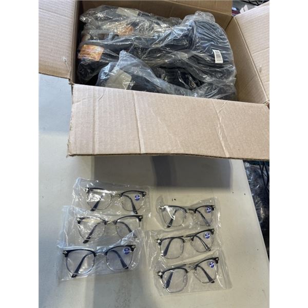 CASE OF NEW KITCHEN UTENSILS