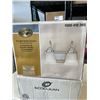 Image 2 : NEW 2-LIGHT VANITY LIGHT AND SINGLE WALL LIGHT