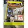Image 4 : 2 TRAYS OF ELECTRICAL AND DOOR HARDWARE, MAINLY ALL NEW
