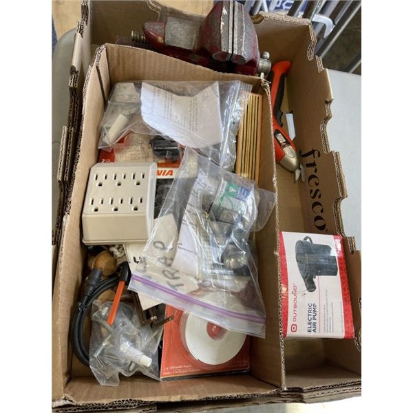 TRAY OF SHOP TOOLS AND HARDWARE INLCUDING BENCH VISE, ELECTRIC AIR PUMP