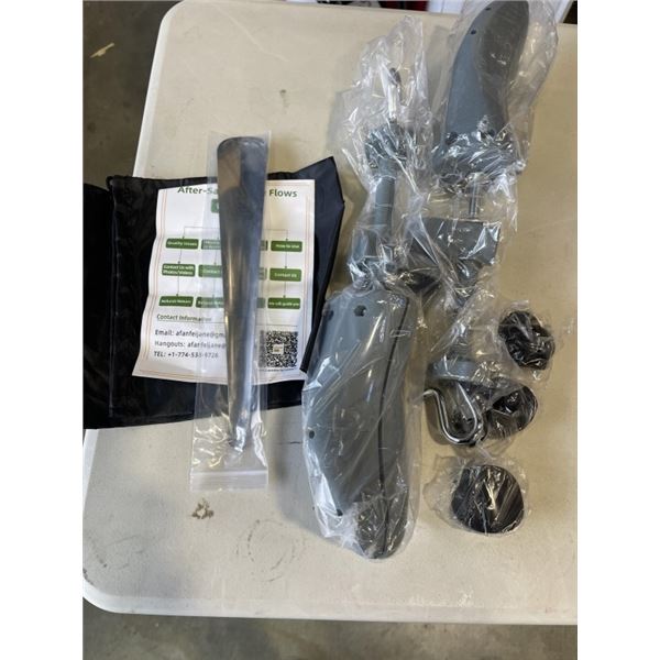 5 NEW SHOE STRETCHER SETS