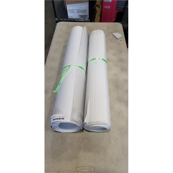 2 BUNDLES OF WHITE CONSTRUCTION CRAFT PAPER