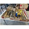 Image 1 : 2 TRAYS OF ASSORTED HAND TOOLS, WOOD PLANE, HAMMER AND NAIL PULLERS ETC