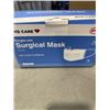 Image 2 : BOX SINGLE USE SURGICAL MASKS - 2000 PER BOX
