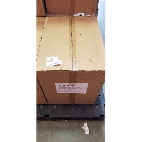 CASE OF BERELLI T6-6W 2700K E12 LIGHT BULBS, 60 BOXES OF 8 BULBS