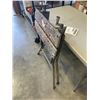 Image 4 : FOLDING BLACK AND DECKER WORKMATE